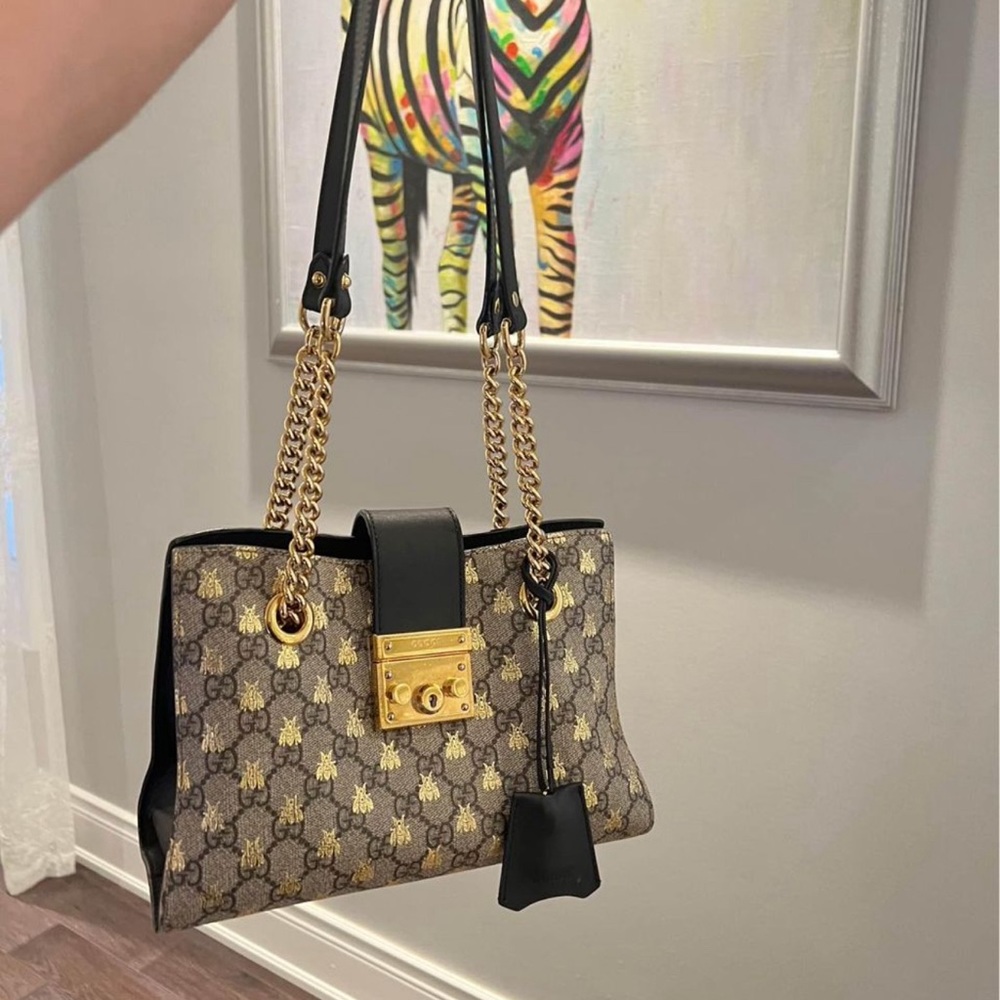 GUCCI Padlock Small GG Bees Shoulder Bag in GG Supreme with Black Leather